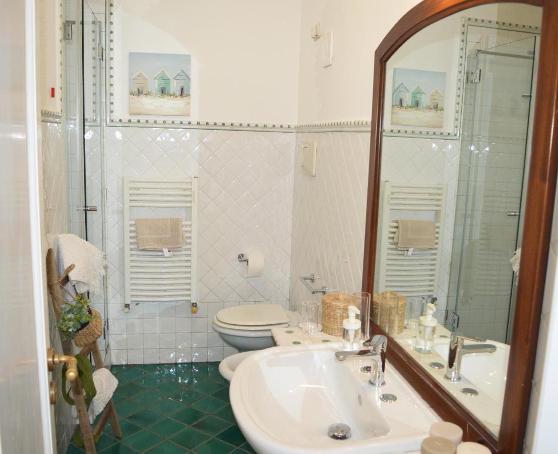 Acquablu Charme Suites - B&B Салерно Экстерьер фото